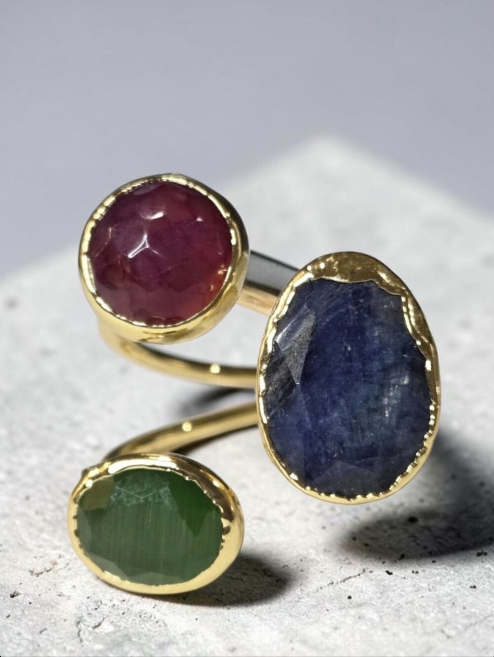 18k Gold Plated Genuine Sapphire Ruby & Emerald Cats Eye Floating Stone Ring